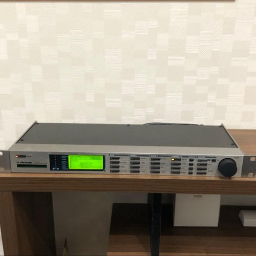 Processore rack multieffetto