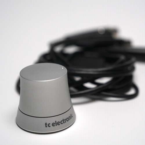 Electronic level pilot - level, •